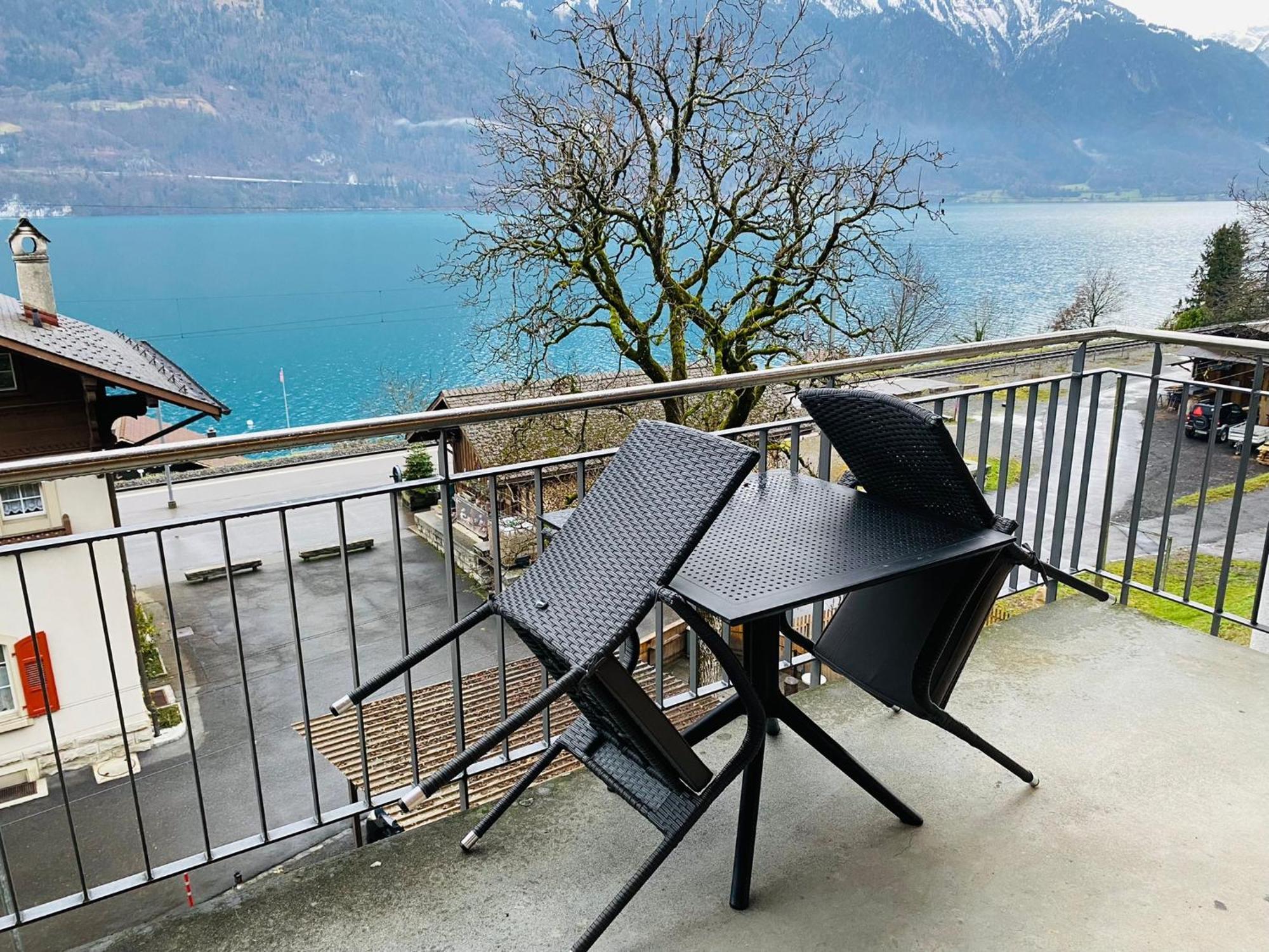 Lake View Residence Niederried bei Interlaken Bagian luar foto