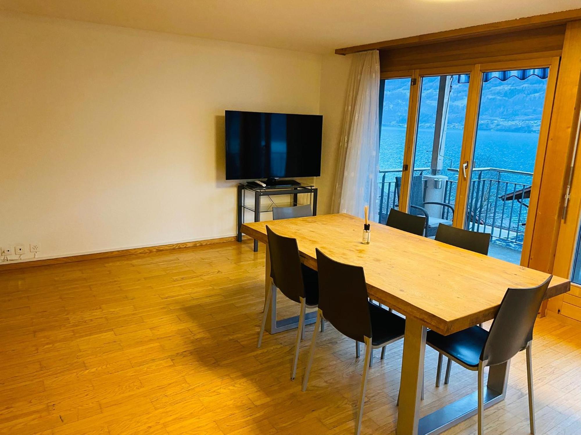 Lake View Residence Niederried bei Interlaken Bagian luar foto