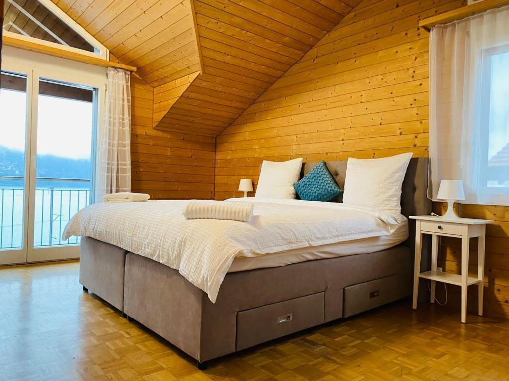 Lake View Residence Niederried bei Interlaken Bagian luar foto