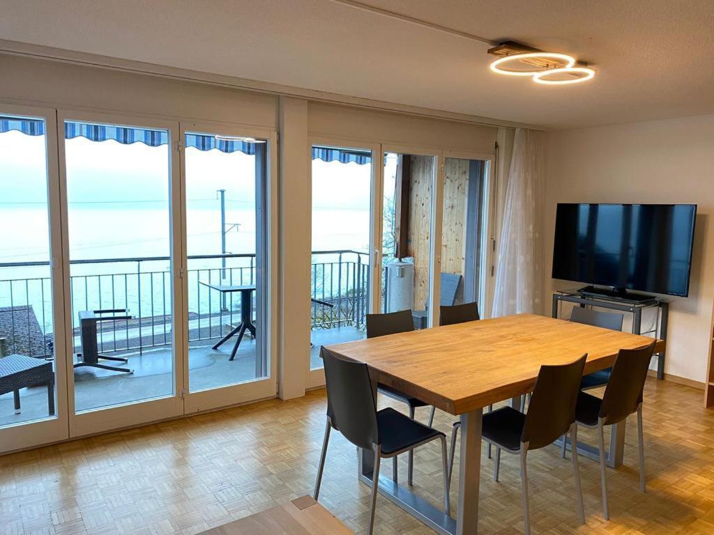 Lake View Residence Niederried bei Interlaken Bagian luar foto